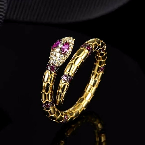 18K Gold Plated Brass Snake Ring made with Swarovski Crystal and Gift Box - Picture 3 of 9
